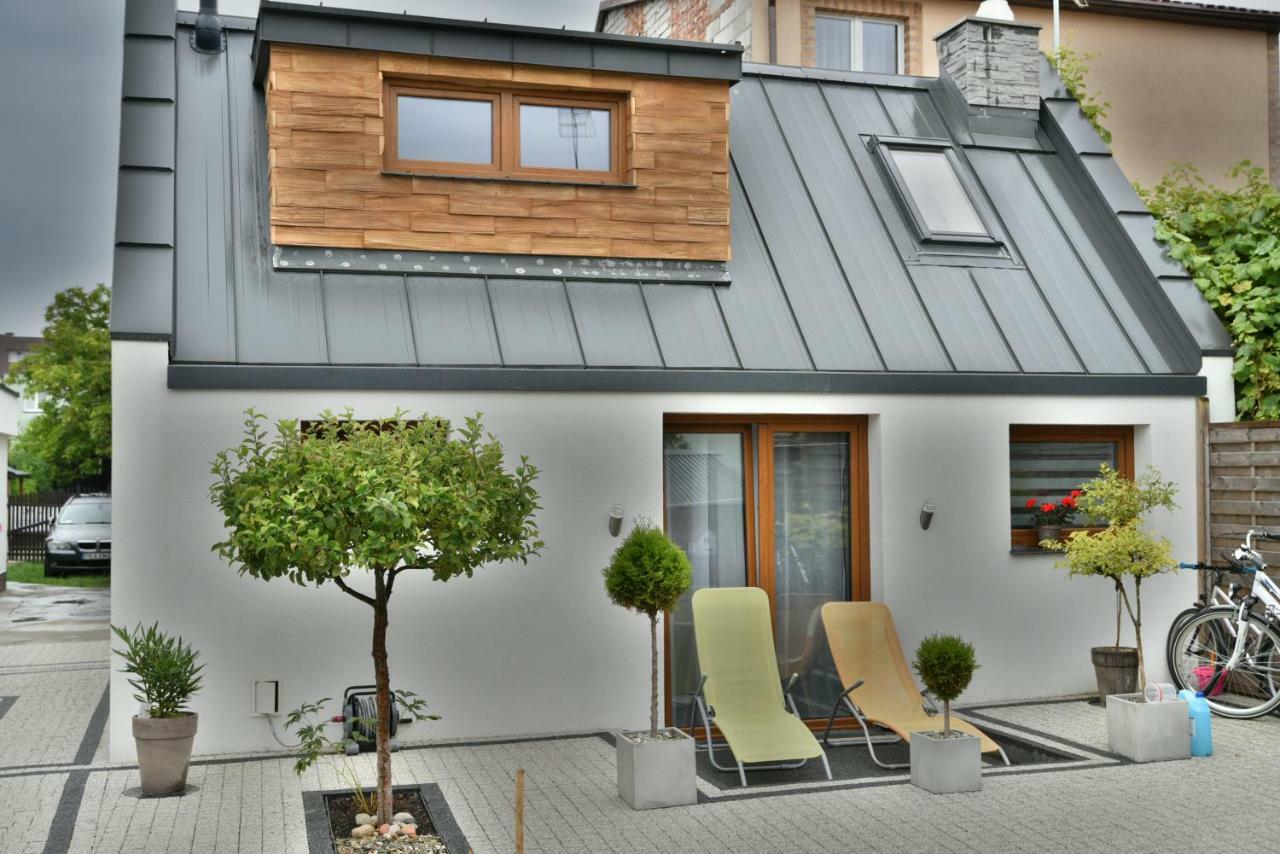Domek - Apartament Marynarski Z Kominkiem Apartment Устка Екстериор снимка